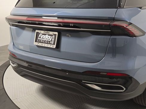 New 2026 Lincoln Nautilus Premier AWD/4WD image 5