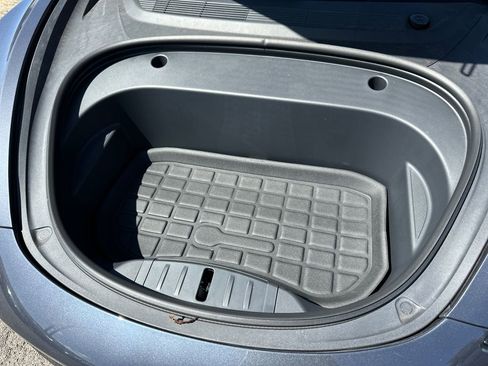 Used 2023 Tesla Model 3 Standard Range image 20