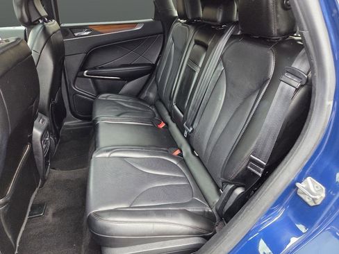 Used 2019 Lincoln MKC Reserve w/ MKC Climate Package AWD/4WD image 13