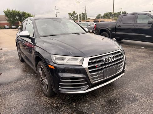Used 2018 Audi SQ5 Premium Plus w/ Navigation Package AWD/4WD image 3