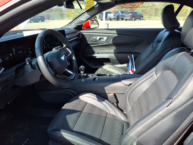 Used 2024 Ford Mustang GT Premium RWD image 11