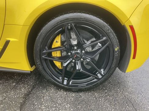 Used 2019 Chevrolet Corvette ZR1 w/ Chrome Badge Package image 26