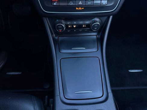 Used 2014 Mercedes-Benz CLA 250 CLA 250 Coupe 4D image 20