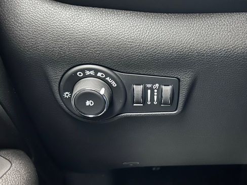 New 2026 Jeep Compass Trailhawk image 27