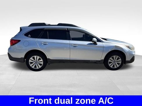 Used 2018 Subaru Outback 2.5i Premium AWD/4WD image 8