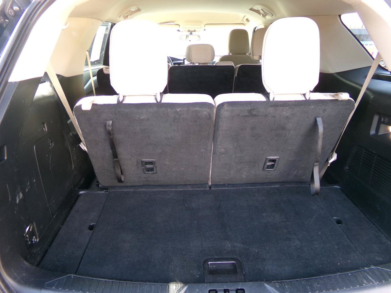 Used 2023 Ford Explorer 4WD image 37