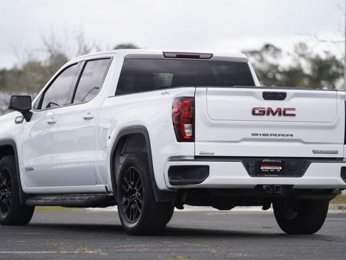 Used 2022 GMC Sierra 1500 Elevation AWD/4WD image 3