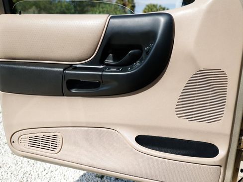 Used 2002 Ford Ranger XL image 30