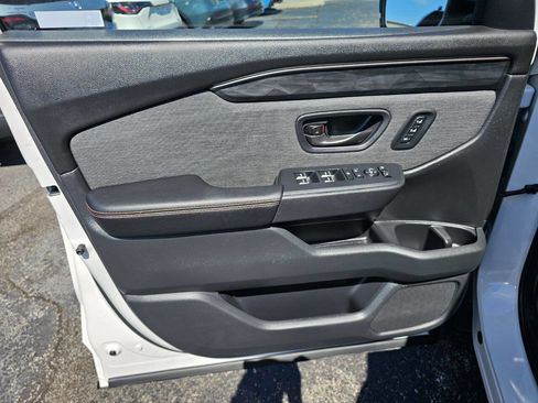 Used 2026 Honda Passport TrailSport image 14