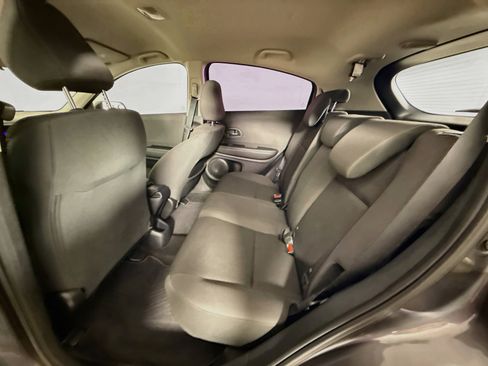 Used 2022 Honda HR-V LX image 27