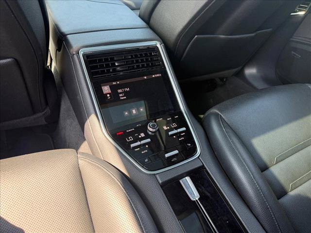 Used 2018 Porsche Panamera 4 AWD/4WD image 19