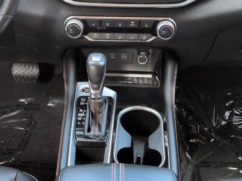 Certified 2023 Nissan Altima 2.5 SR w/ SR Premium Package FWD image 18