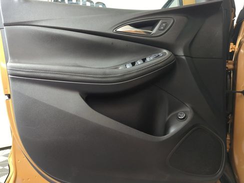 Used 2024 Buick Encore GX Preferred w/ Comfort Package FWD image 8