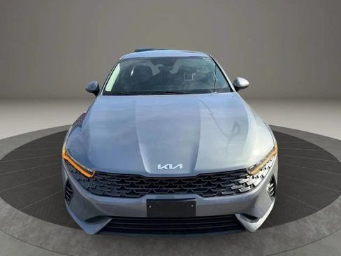 Used 2022 Kia K5 LX FWD image 2