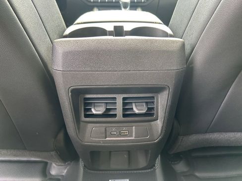 Used 2024 Chevrolet Colorado ZR2 w/ ZR2 Convenience Package III AWD/4WD image 47