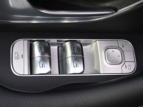 Used 2025 Mercedes-Benz GLE 350 4MATIC image 24