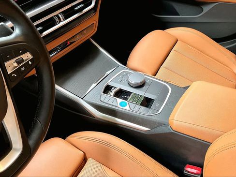 Used 2023 BMW i4 eDrive35 w/ Premium Package RWD image 16