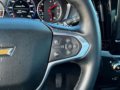 Used 2023 Chevrolet Traverse High Country image 13