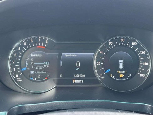 Used 2017 Ford Explorer Platinum AWD/4WD image 32