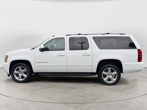 Used 2012 Chevrolet Suburban LT w/ Luxury Package AWD/4WD image 2