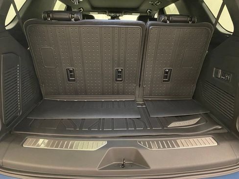 New 2026 Chevrolet Tahoe Premier w/ Sun And Tow Package AWD/4WD image 8