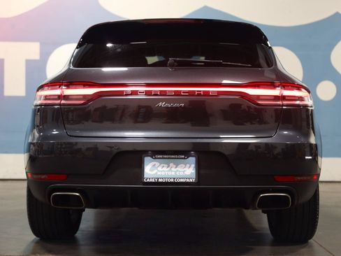 Used 2021 Porsche Macan AWD/4WD image 16