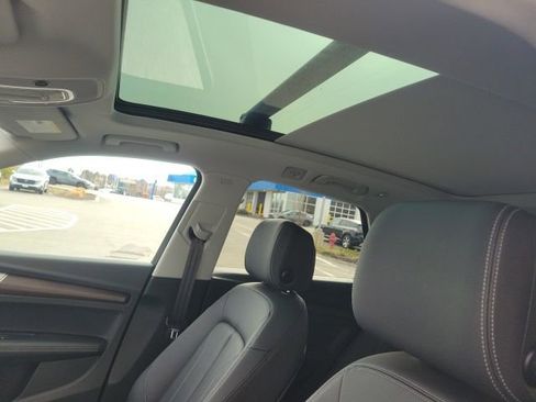 Used 2023 Audi Q5 2.0T Premium Plus image 18