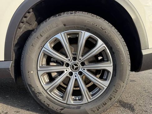 New 2026 Mercedes-Benz GLC 300 4MATIC image 11