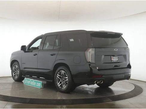 Used 2025 Chevrolet Tahoe Z71 w/ Z71 Off-Road Package image 8