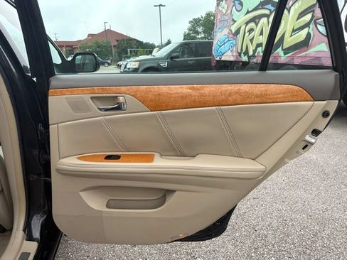 Used 2006 Toyota Avalon FWD image 26