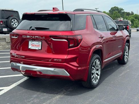 Used 2026 GMC Terrain Denali AWD/4WD image 3