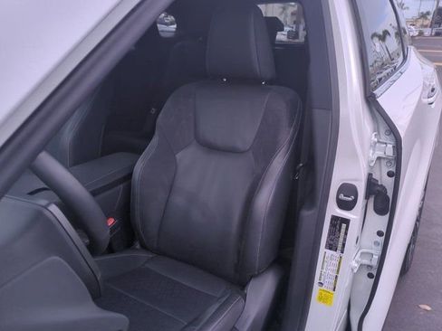 Used 2025 Lexus RX 350 w/ Convenience Package image 12