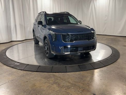New 2025 Kia Sorento X-Line EX image 3