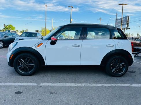 Used 2014 MINI Cooper Countryman FWD image 8