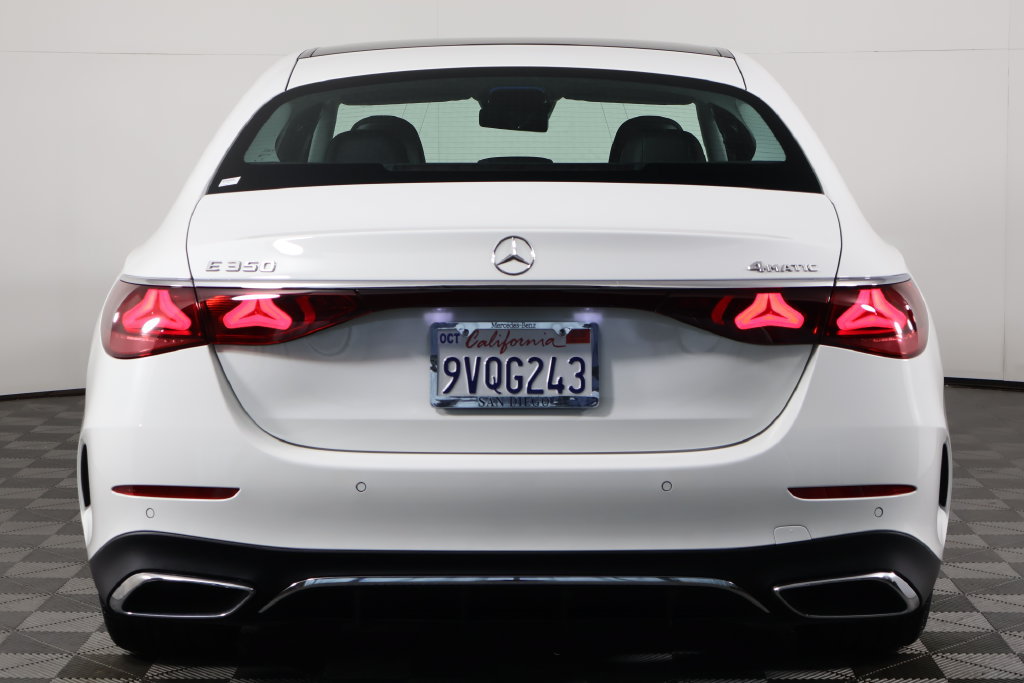 Used 2026 Mercedes-Benz E 350 4MATIC Sedan image 5