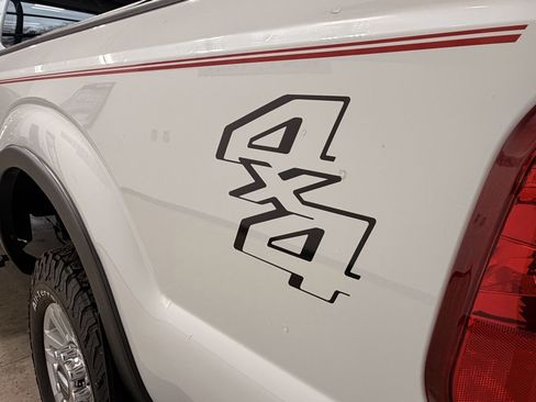 Used 2015 Ford F350 XL image 9