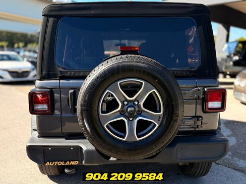 Used 2023 Jeep Wrangler Unlimited Sport AWD/4WD image 6