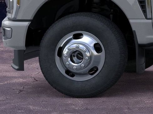 New 2026 Ford F350 Platinum w/ Platinum Plus Package AWD/4WD image 19