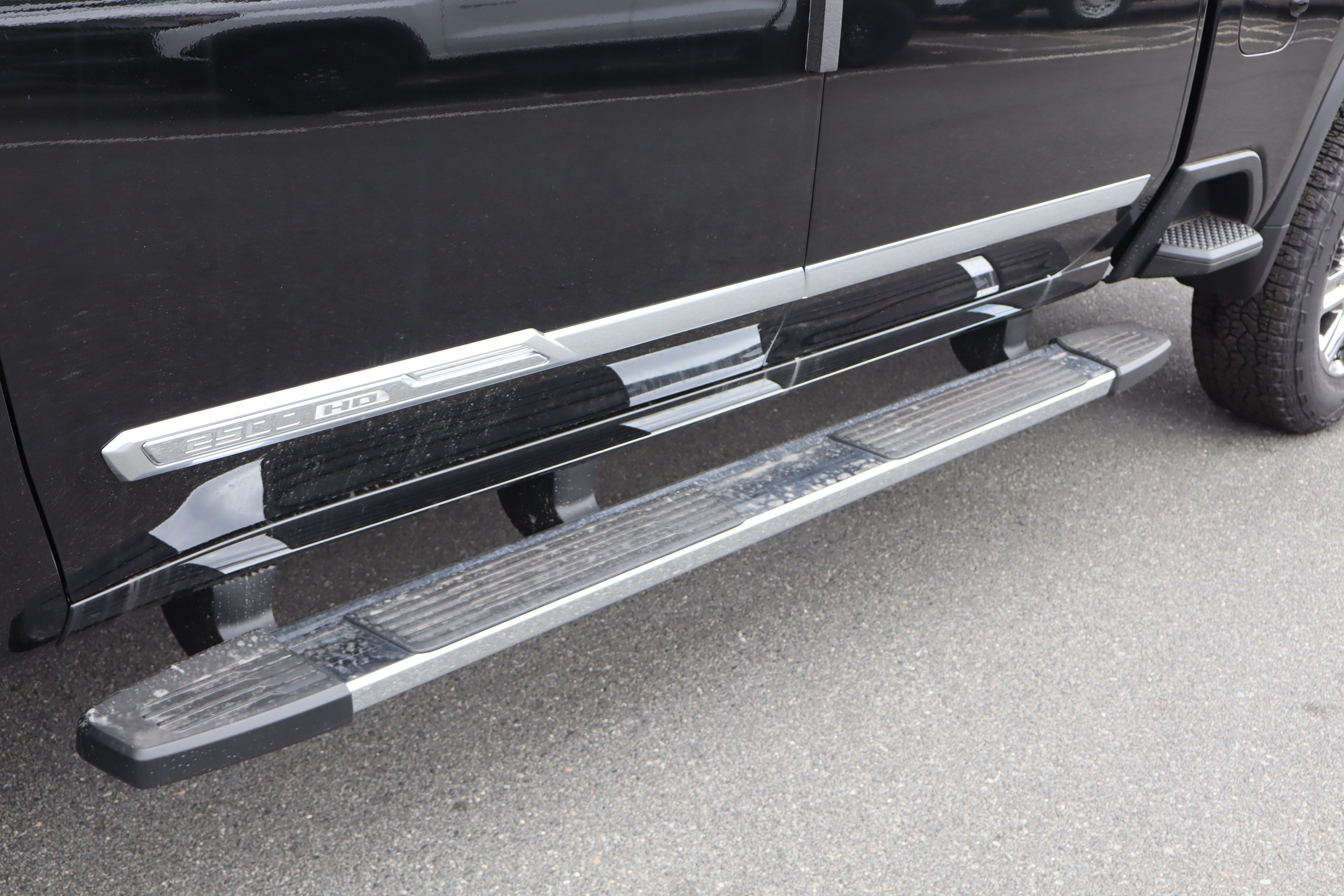 New 2026 Chevrolet Silverado 2500 High Country AWD/4WD image 12