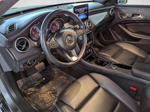 Certified 2019 Mercedes-Benz CLA 250 image 10
