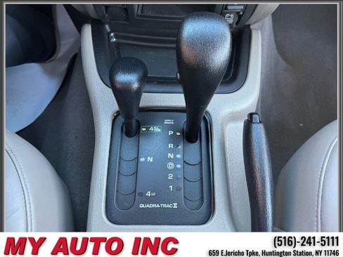 Used 2004 Jeep Grand Cherokee Laredo w/ Cold Weather Group image 18