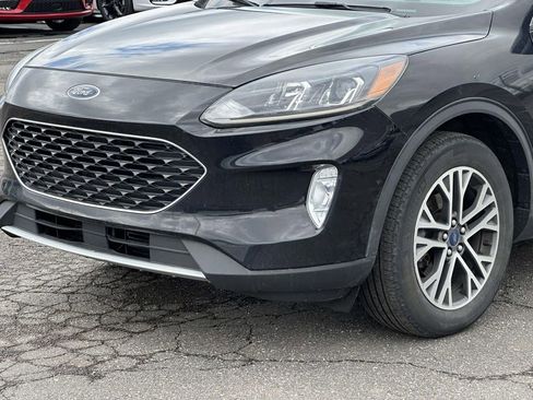 Used 2020 Ford Escape SEL image 8