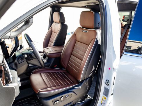 Used 2024 GMC Sierra 2500 Denali Ultimate image 30