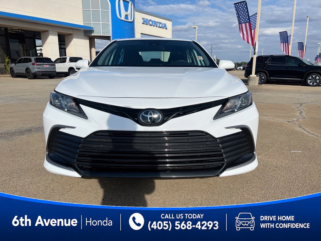 Used 2024 Toyota Camry LE FWD image 2