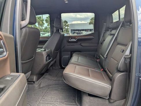 Used 2023 GMC Sierra 1500 Denali w/ Denali Reserve Package AWD/4WD image 13