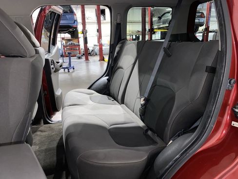 Used 2013 Nissan Xterra S image 13