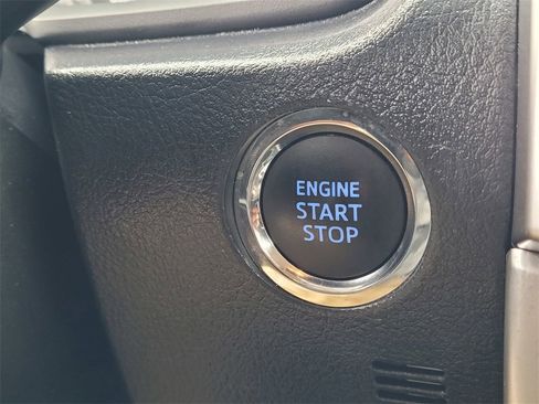 Used 2024 Toyota 4Runner SR5 image 20