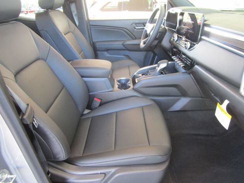 New 2026 GMC Canyon Elevation w/ Convenience Package RWD image 47