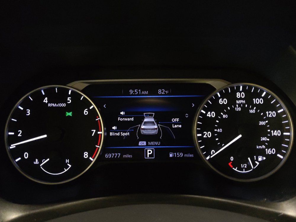 Used 2024 Nissan Sentra SV FWD image 23