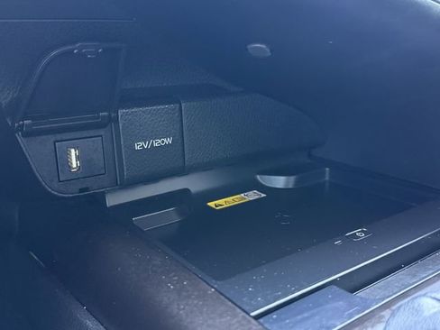 Used 2022 Toyota Camry XSE image 21